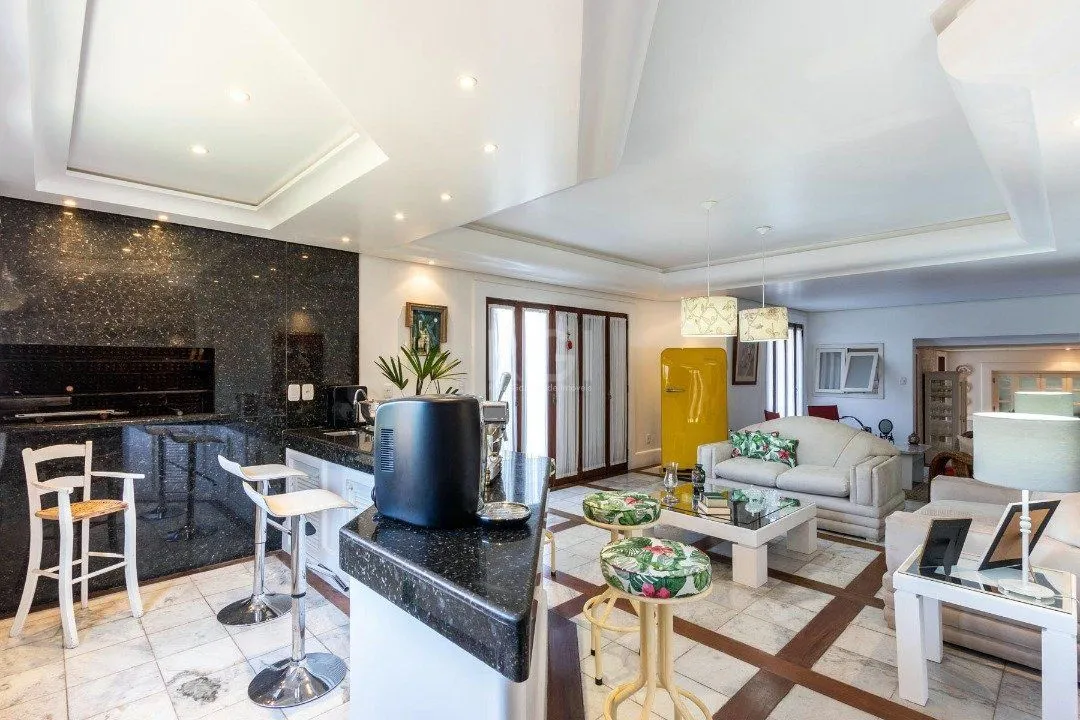 Imagem Casa para Venda - 960m², 6 dormitórios, sendo 5 suites, 8 vagas - Ipanema