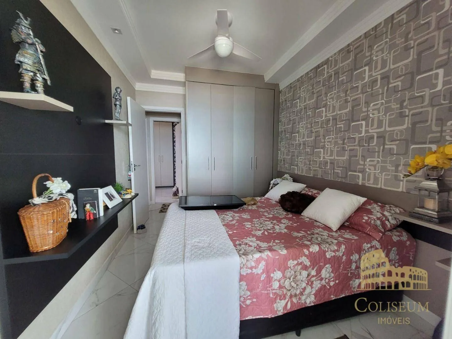 Imagem Apartamento com 3 dormitórios à venda, 100 m² por R$ 1.060.000,00 - Balneário Flórida - Praia Grande/SP