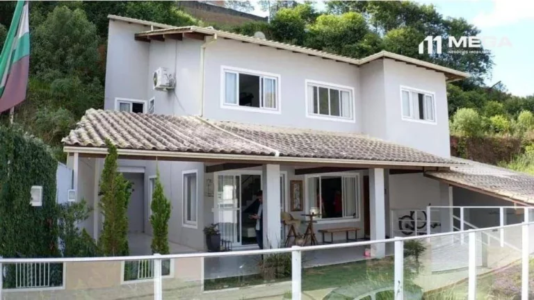 Foto do imóvel Casa com 4 dormitórios à venda, 250 m² por R$ 2.600.000,00 - Centro - Domingos Martins/ES
