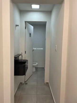 Imagem Edifício Comercial na Vila Olímpia: 296m², 2 Vagas - Venda ou Locação em SP