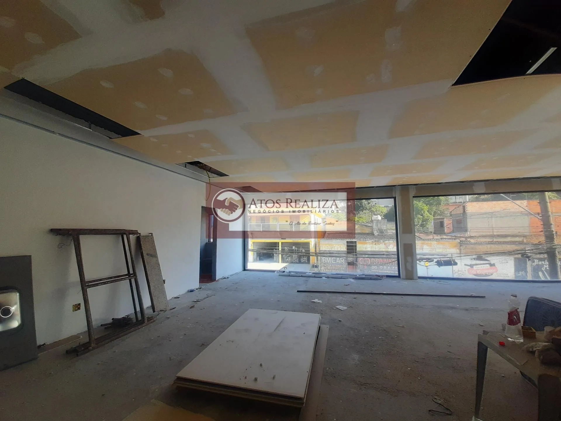 Imagem Salão 121m² Sobre loja para Alugar no Jardim Vista Alegre, SP, Próximo a Faculdade Osec, Clube de Campo São Paulo. OPORTUNIDADE.