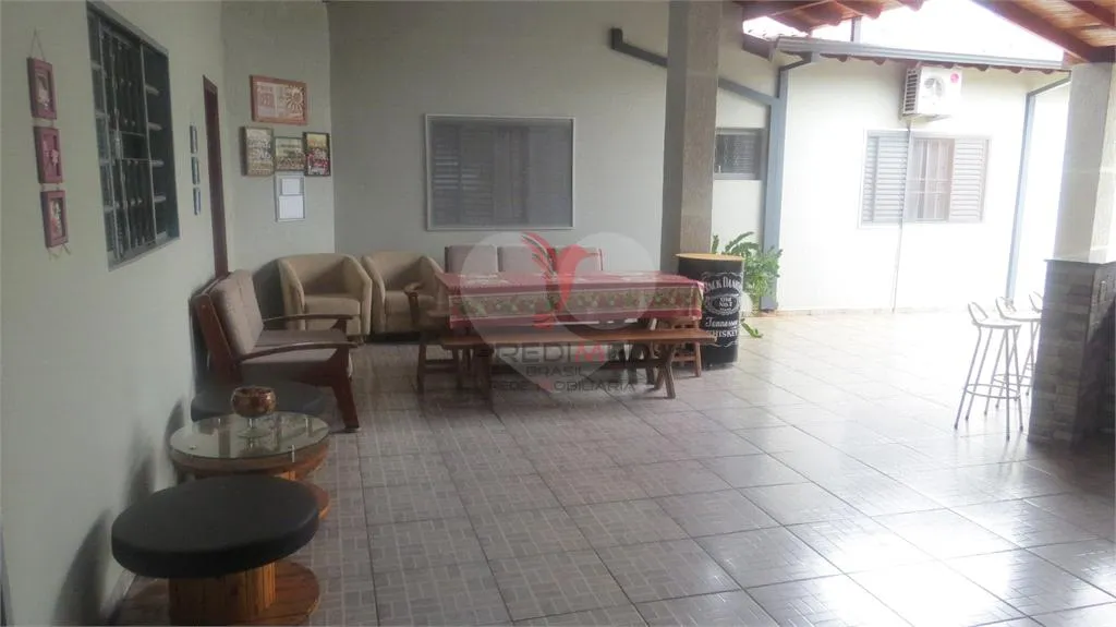 Imagem Casa de 1 quarto, 179m² no bairro Jardim Príncipe, em Lençóis Paulista