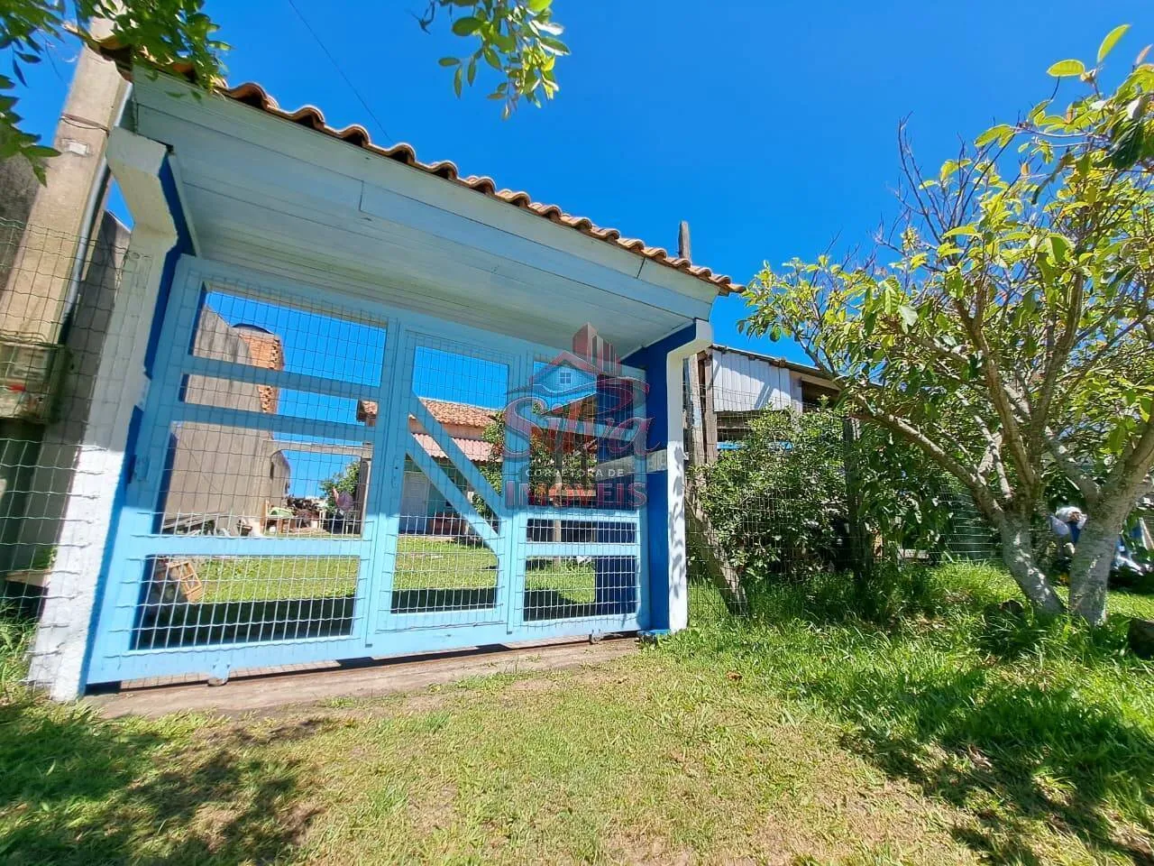 Imagem Casa e Pousada a aproximadamente 150 metros do mar