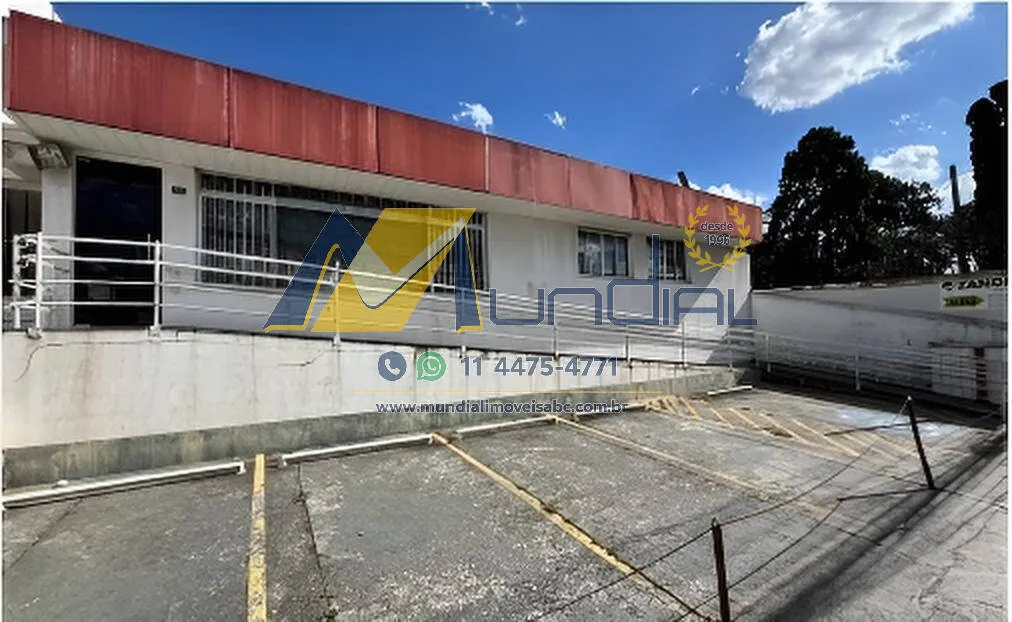 Foto do imóvel Ampla Casa Comercial para Locação com 11 Salas, Acessibilidade e 5 Vagas