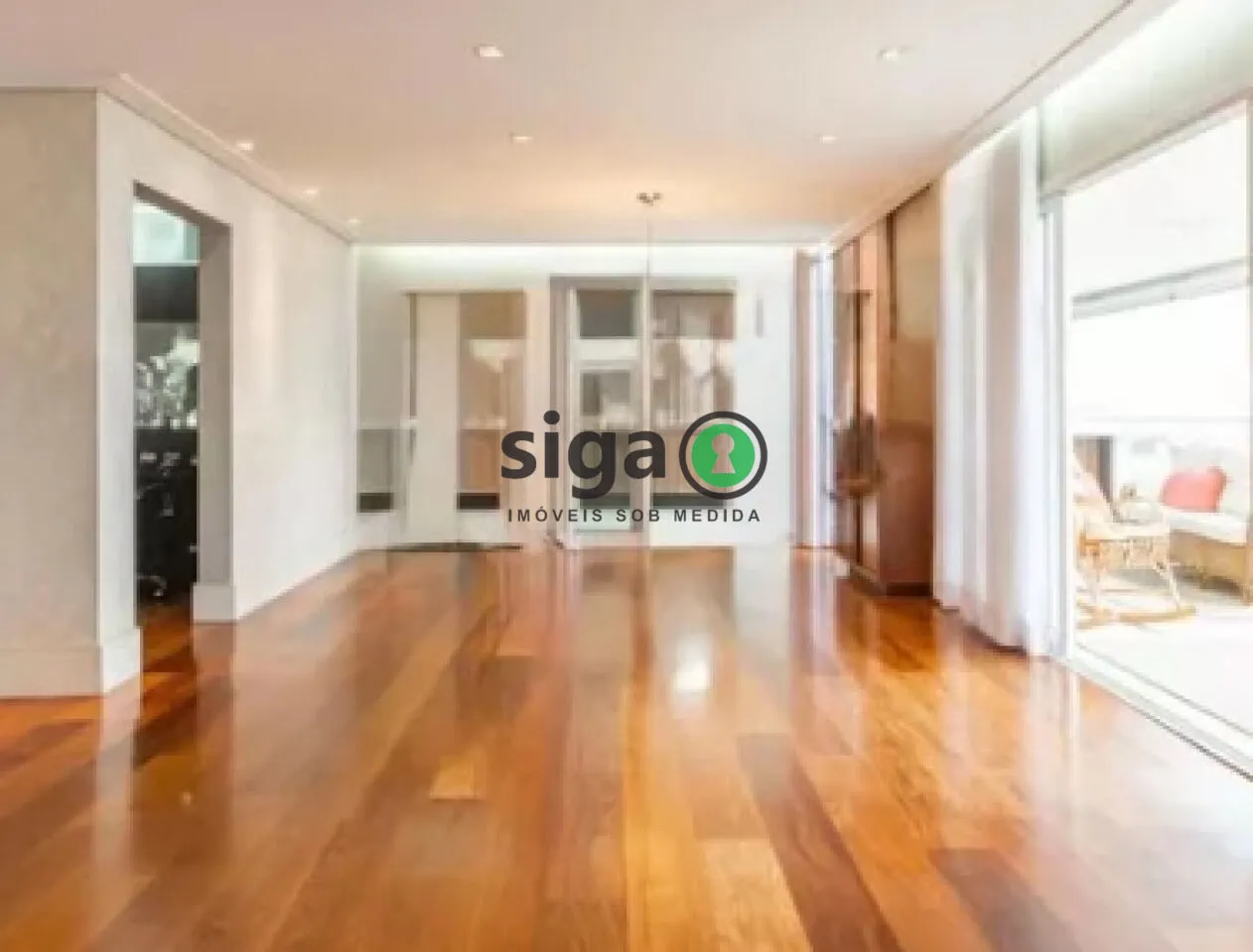 Imagem Apartamento de 200m2 à venda com 3 suites e 3 vagas de garagem no Panamby