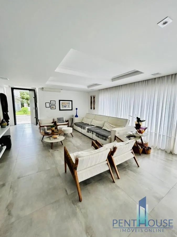 Imagem Casa em Condomínio para Venda em Balneário Camboriú, BARRA, 4 dormitórios, 2 suítes, 4 banheiros, 2 vagas