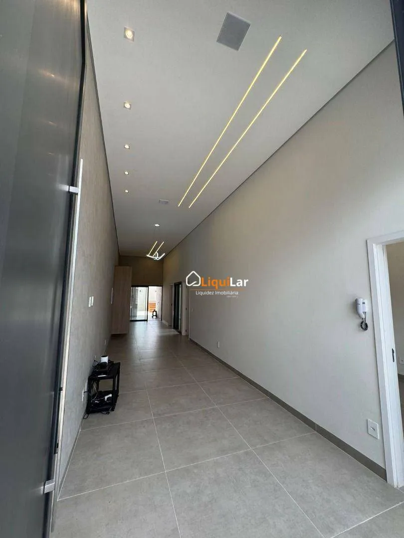 Imagem Casa Moderna com Spa Privativo