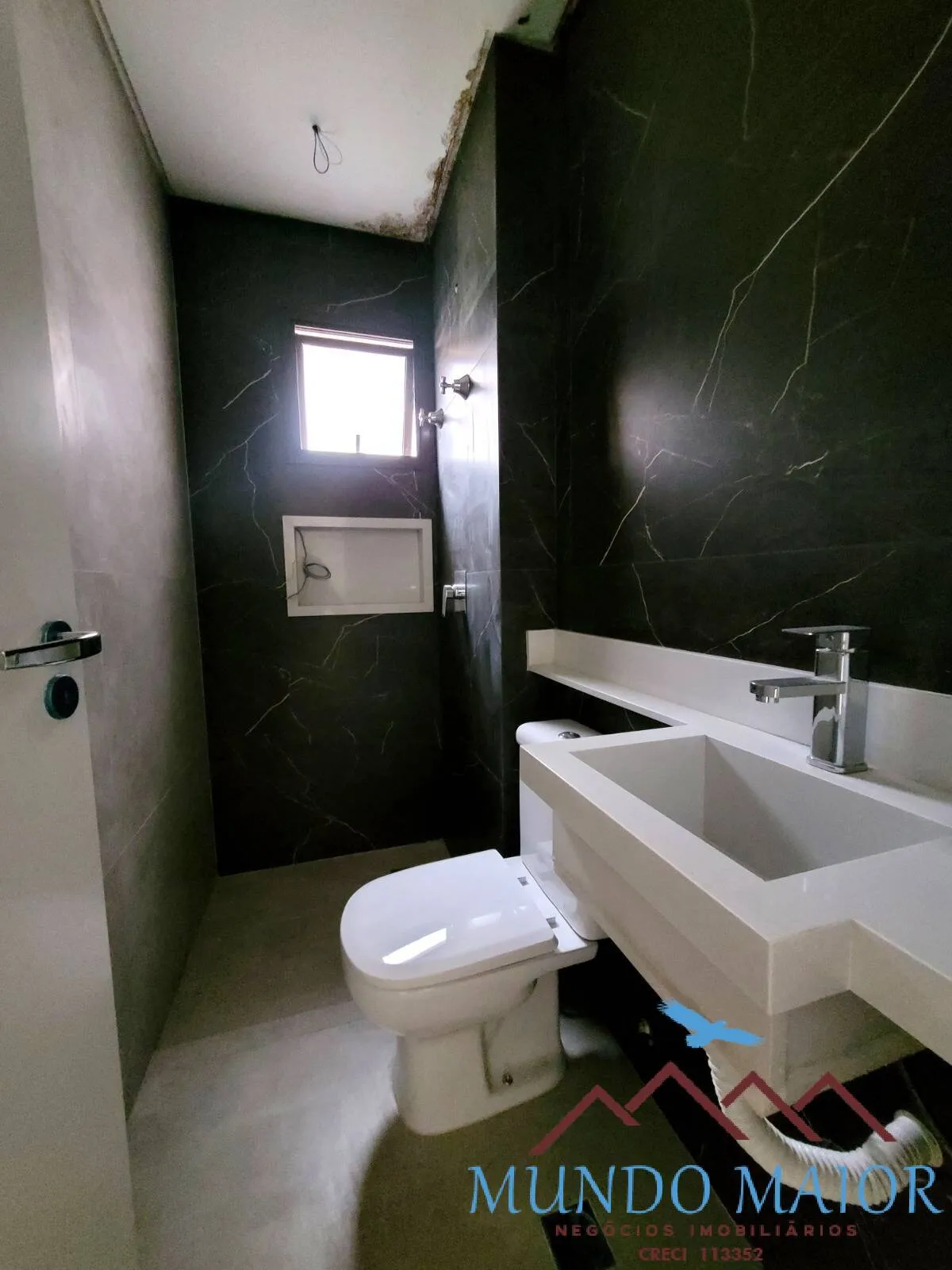 Imagem Oportunidade Nova Petrópolis: Apartamento com Varanda Gourmet por R$ 650K