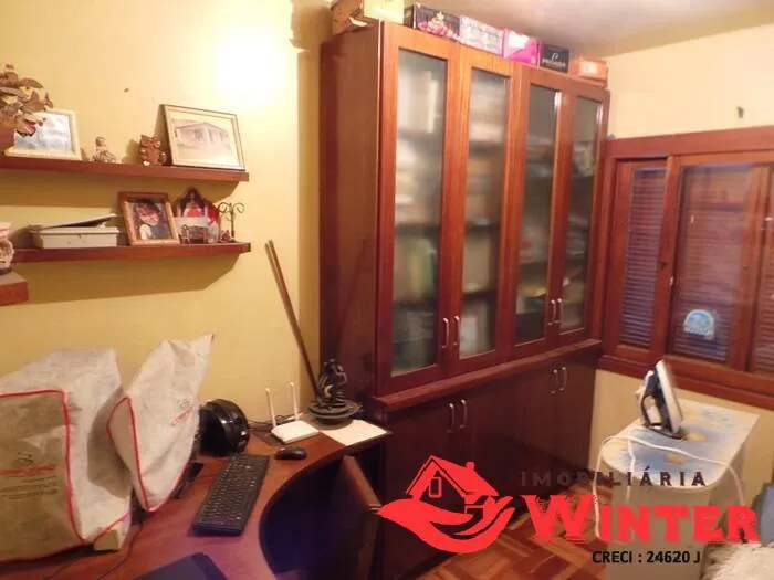 Imagem Apartamento 4 quartos no Centro de Feliz.