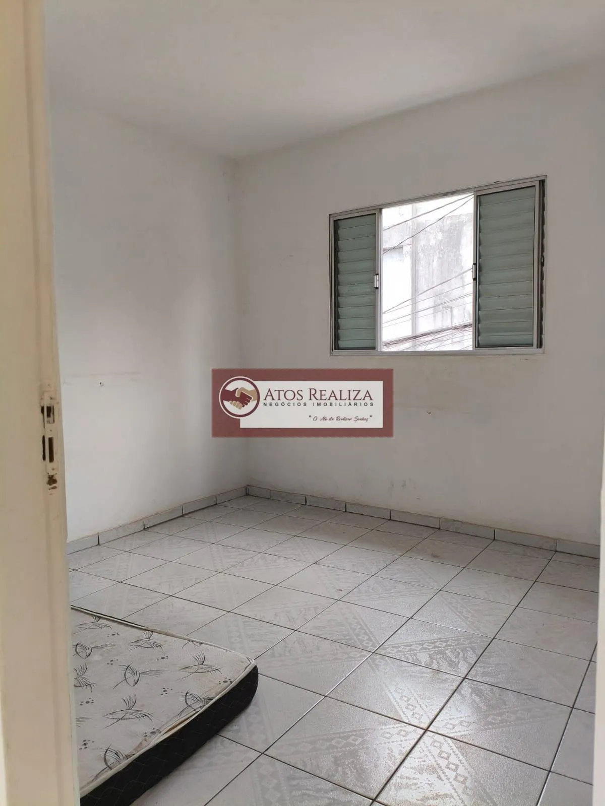 Imagem Sobrado à Venda em Rio Bonito-SP: 3 Dorms por R$ 240 Mil