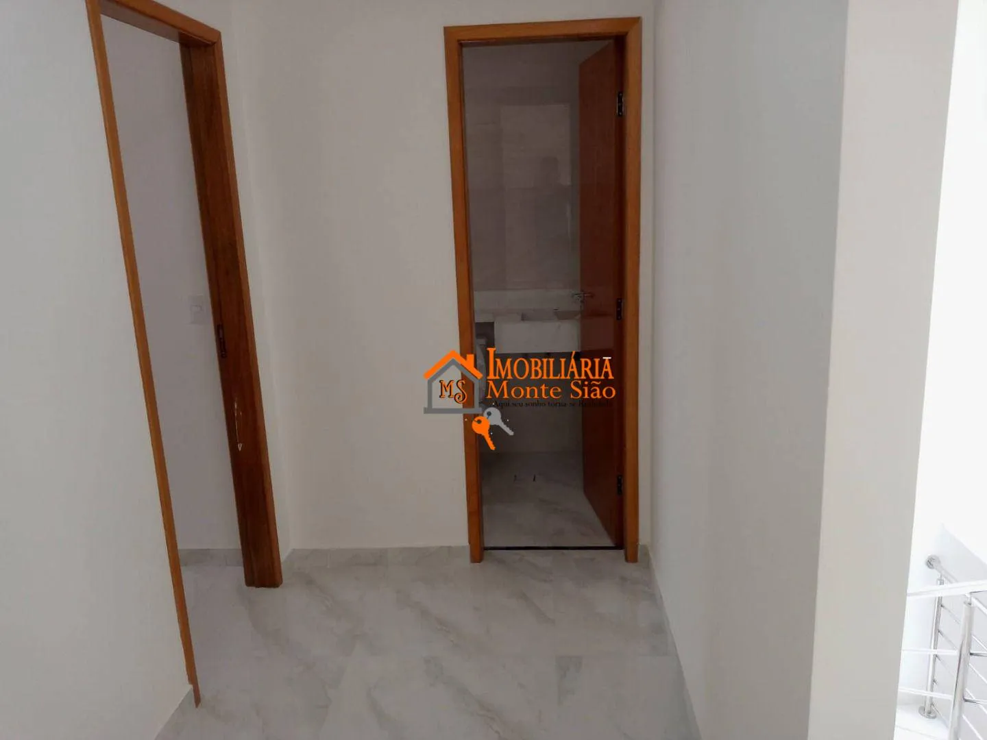 Imagem Sobrado à venda, 152 m² por R$ 859.999,00 - Carmela Três - Guarulhos/SP