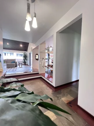 Imagem Lindo sobrado no Glória!