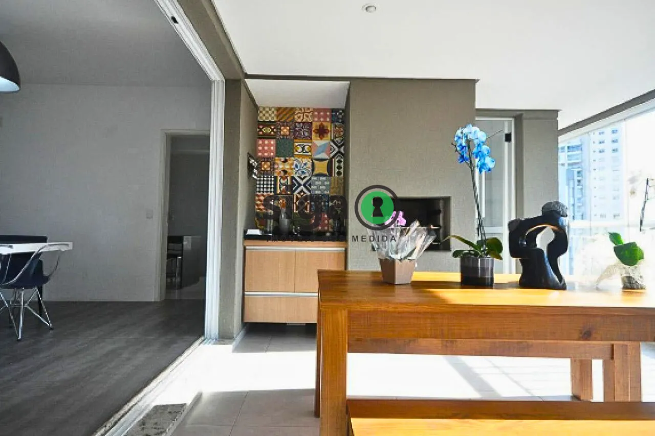 Imagem Apartamento à venda com 3 quartos, 168m2, e 3 vagas na Vila Andrade