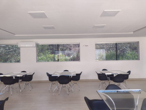 Apartamento com 2 Quartos à Venda, 47 m² em Cabral - Contagem