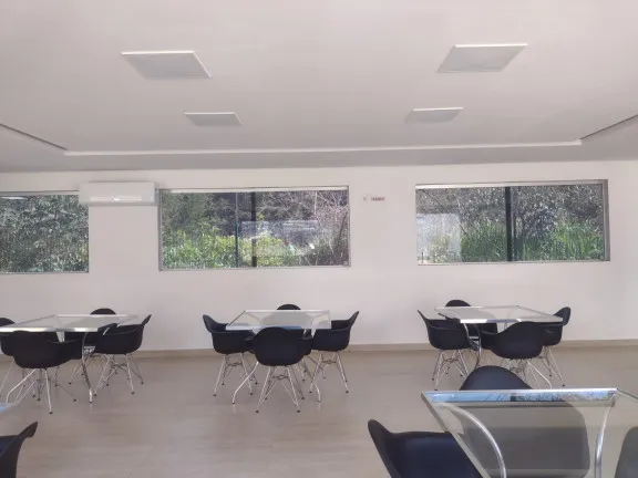 Apartamento com 2 Quartos à Venda, 47 m² em Cabral - Contagem