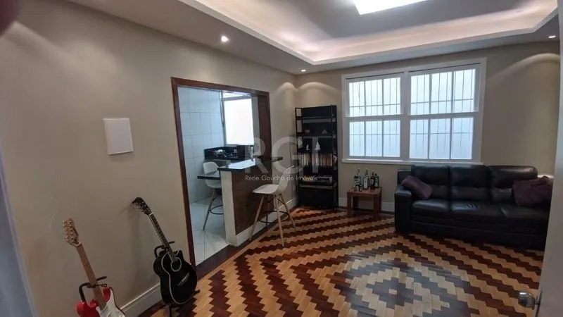 Apartamento para Venda - 60.5m², 1 dormitório, 2 vagas locadas no prédio - Floresta