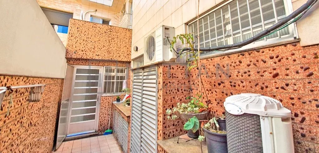 Imagem Sobrado com 4 dormitórios à venda, 240 m² por R$ 1.200.000,00 - Tatuapé - São Paulo/SP