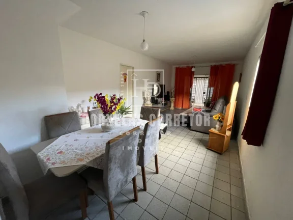 Imagem Ampla Casa com 3 Quartos e Suíte - Perfeita para Sua Família!