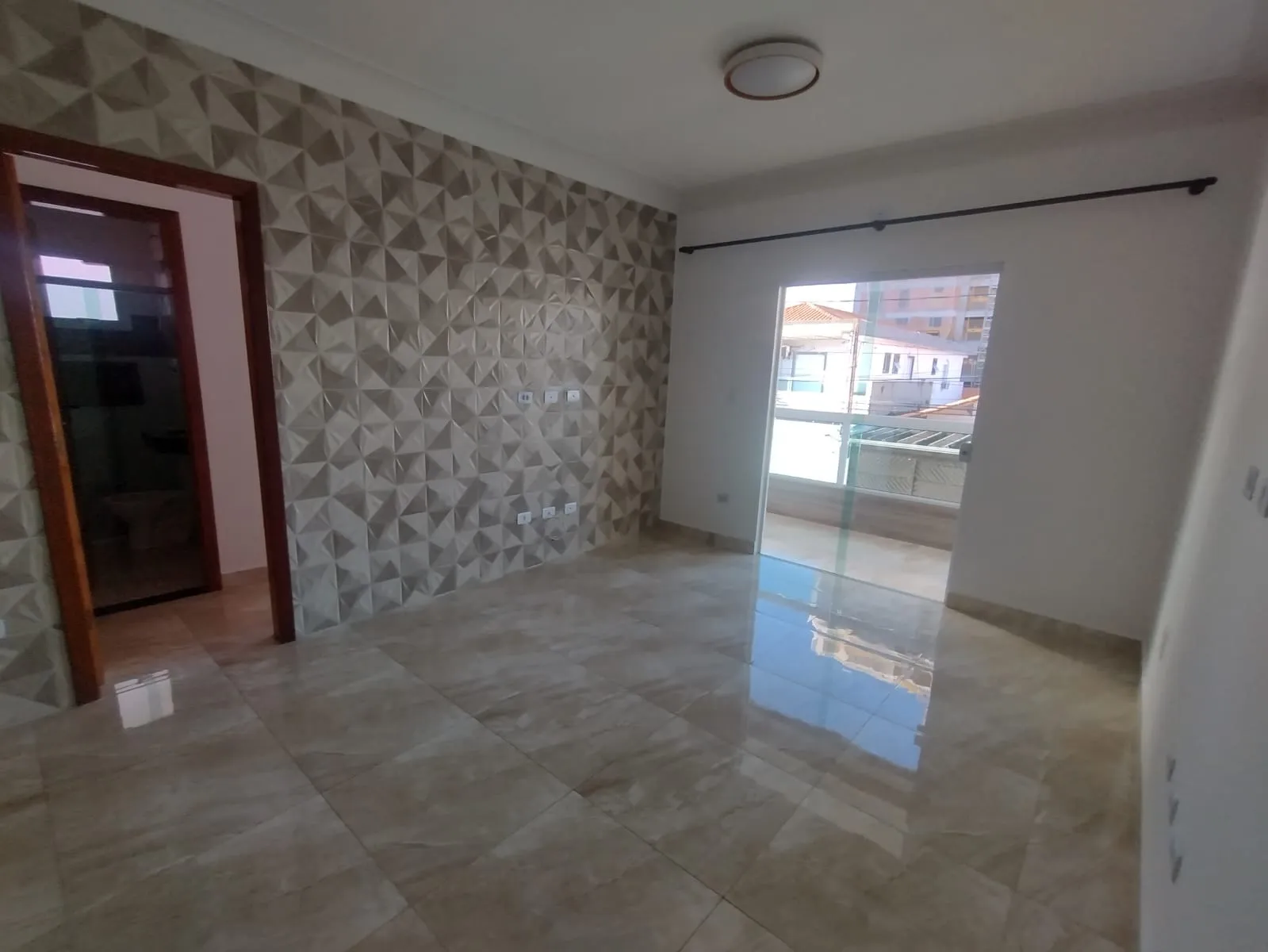 Imagem Fantástica casa em condomínio na Guilhermina - Praia Grande