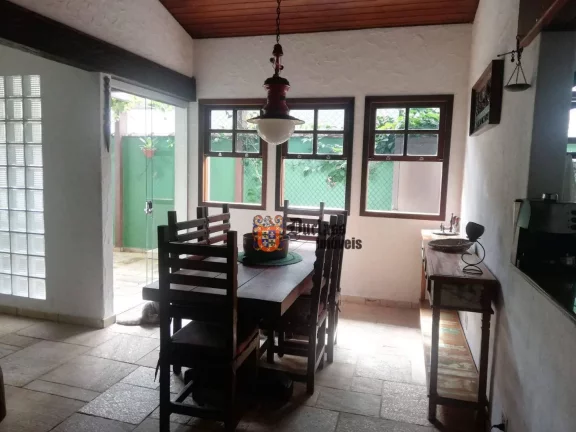 Imagem Casa com 4 dormitórios à venda, 160 m² por R$ 1.000.000 - Balneário Praia do Pernambuco - Guarujá/SP