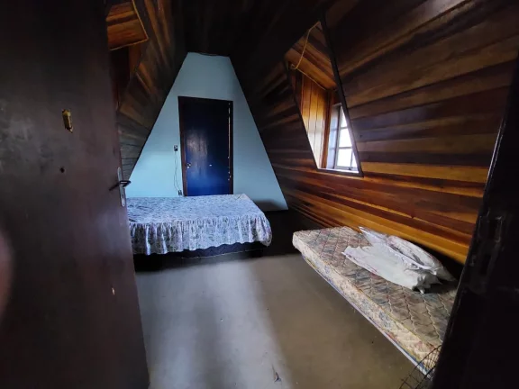 Imagem Casa na Estufa II com 02 dormitórios e chalé