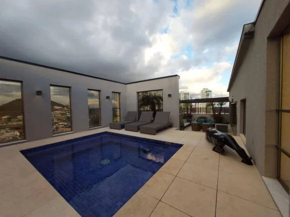Imagem Cobertura com 4 Quartos e 6 banheiros à Venda, 540 m² melhor localização.