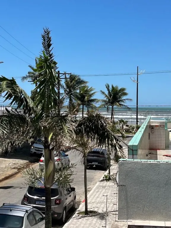Imagem CASA COM 148,00 m² - REAL - PRAIA GRANDE SP