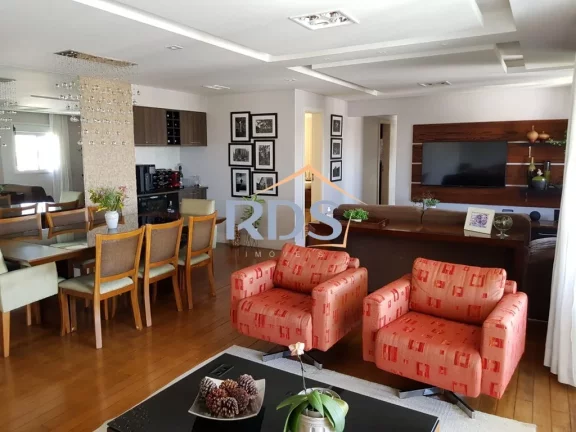 Imagem Vende apartamento de 120m² com 3 dormitórios com duas vagas de garagem em condomínio Clube na Vila Sofia, ao lado da Chácara Flora