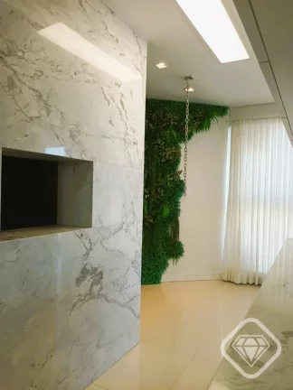 Imagem Apartamento Mobiliado com Suíte e Vista para o Pôr do Sol

Brilhante Imóveis apresenta este belí...