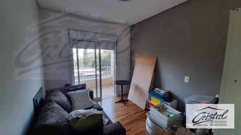 Imagem Excelente casa no miolo da Granja Viana!