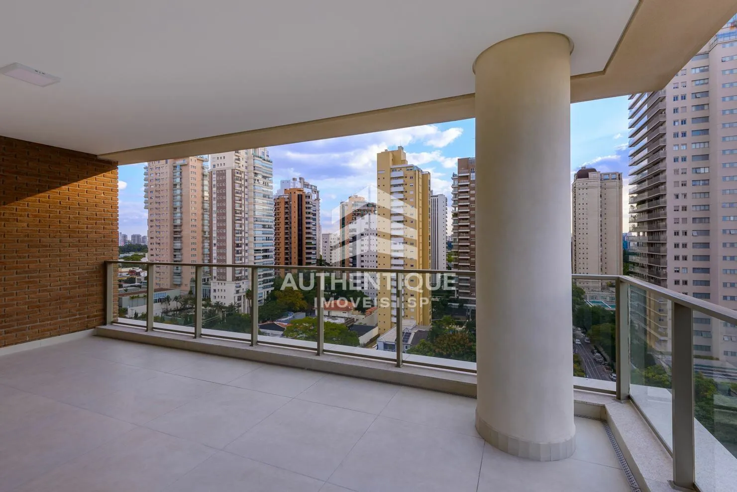 Imagem I180 IBIRAPUERA - Apartamento à venda em São Paulo/SP