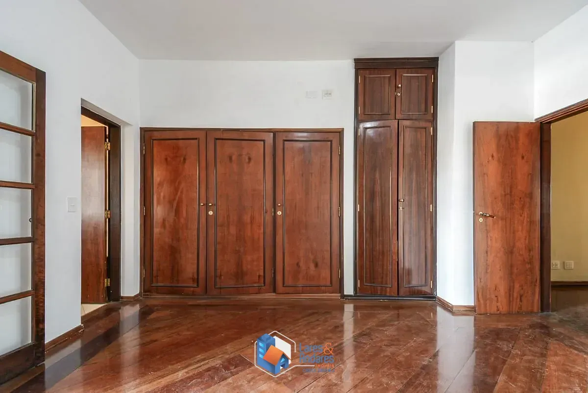 Imagem Casa para venda em Jardim da Glória com 3 quartos, sendo 1 suíte, 280m²