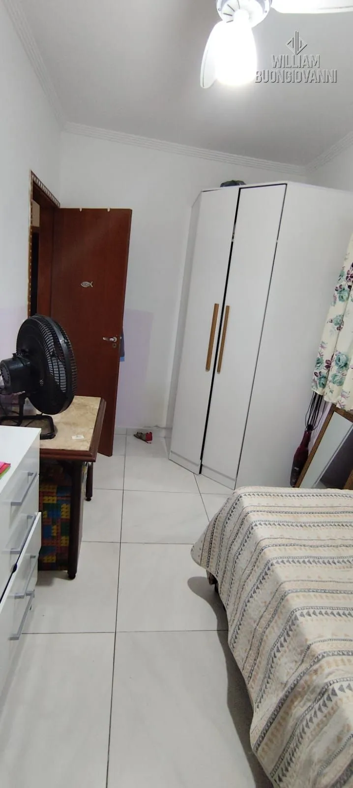 Imagem Sobrado à venda - 3 dorms, suíte, 145 m², churrasqueira e 2 vagas