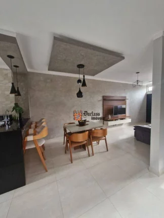 Imagem Casa com 3 dormitórios à venda, 96 m² por R$ 600.000,00 - Villa Verde - Bragança Paulista/SP