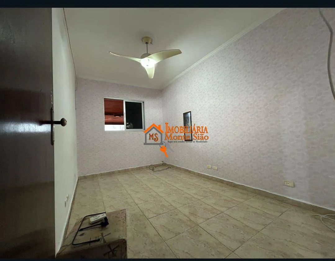 Imagem Sobrado à venda, 390 m² por R$ 1.006.899,00 - Jardim Jovaia - Guarulhos/SP