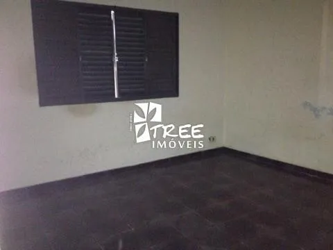 Imagem VENDA CASA no Bairro do Jardim Real distribuídos em 3 dormitórios, sala para 2 ambientes, banheiro, cozinha, lavanderia, 4 vagas coberta. Salão de fes
