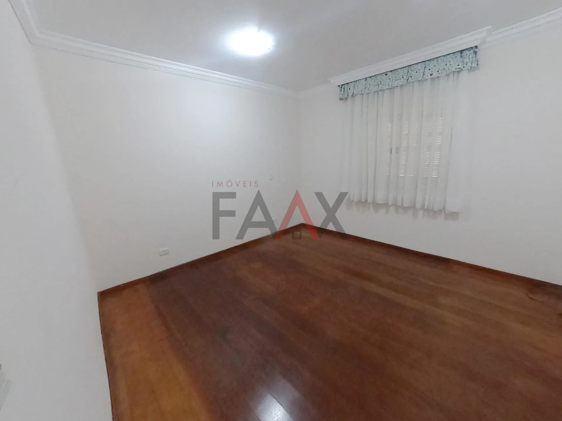 Imagem Excelente Casa com amplo espaço no Bairro Santana, com 300,00m²