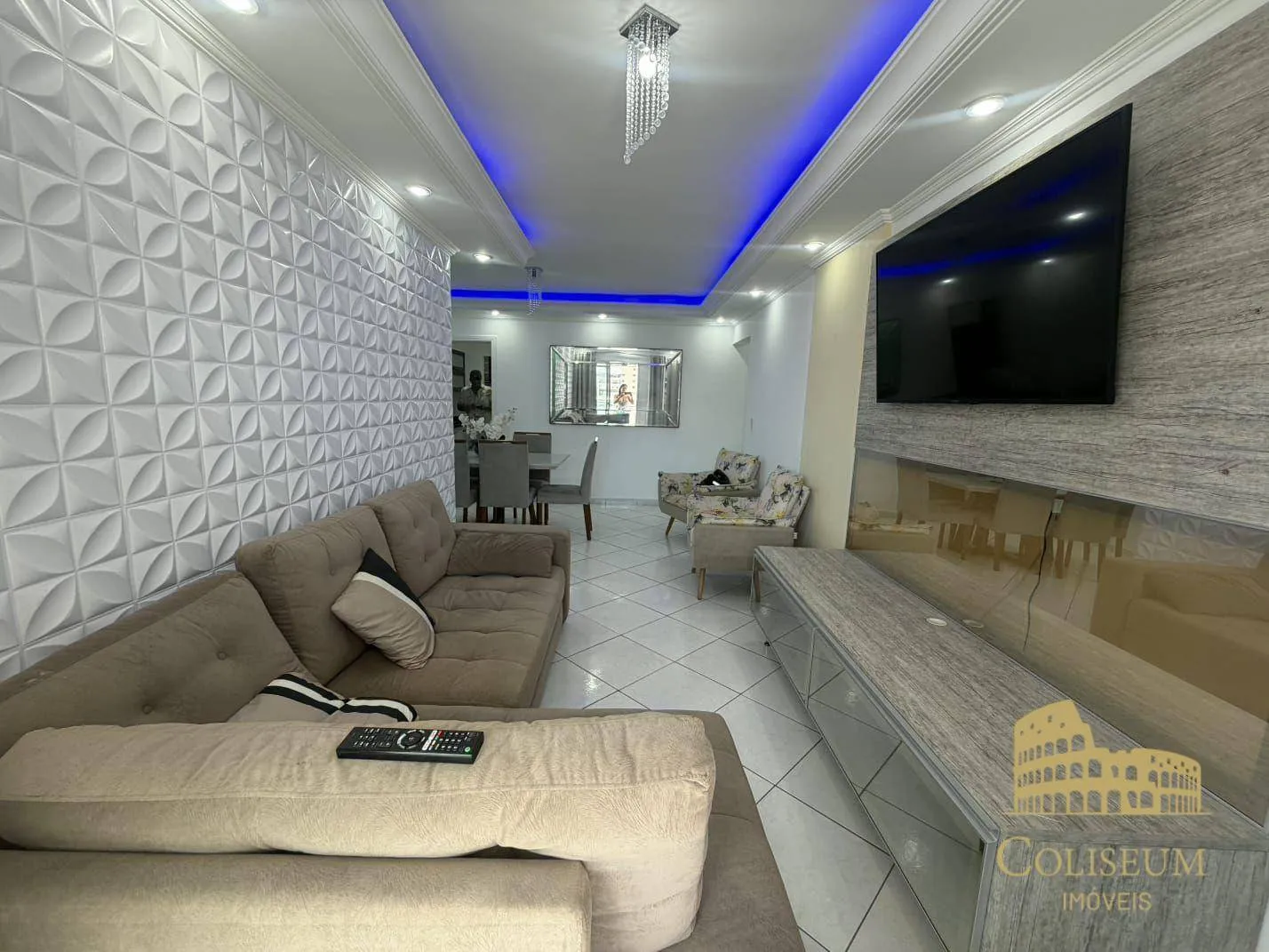 Imagem Apartamento com 3 dormitórios à venda, 110 m² por R$ 499.000,00 - Vila Assunção - Praia Grande/SP
