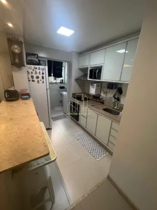 Imagem Excelente apartamento reformado com três quartos varanda a venda em Alphaville l