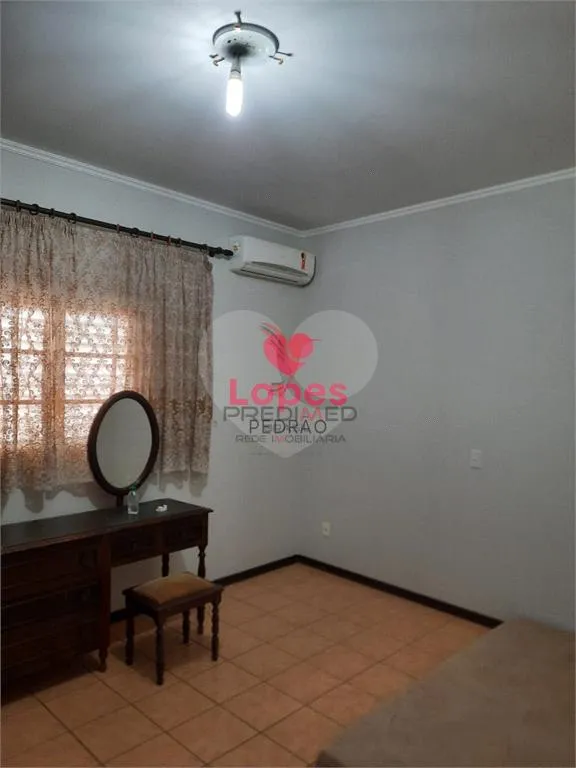 Imagem Casa de 3 quartos, 147m² no bairro Jardim Ubirama, em Lençóis Paulista