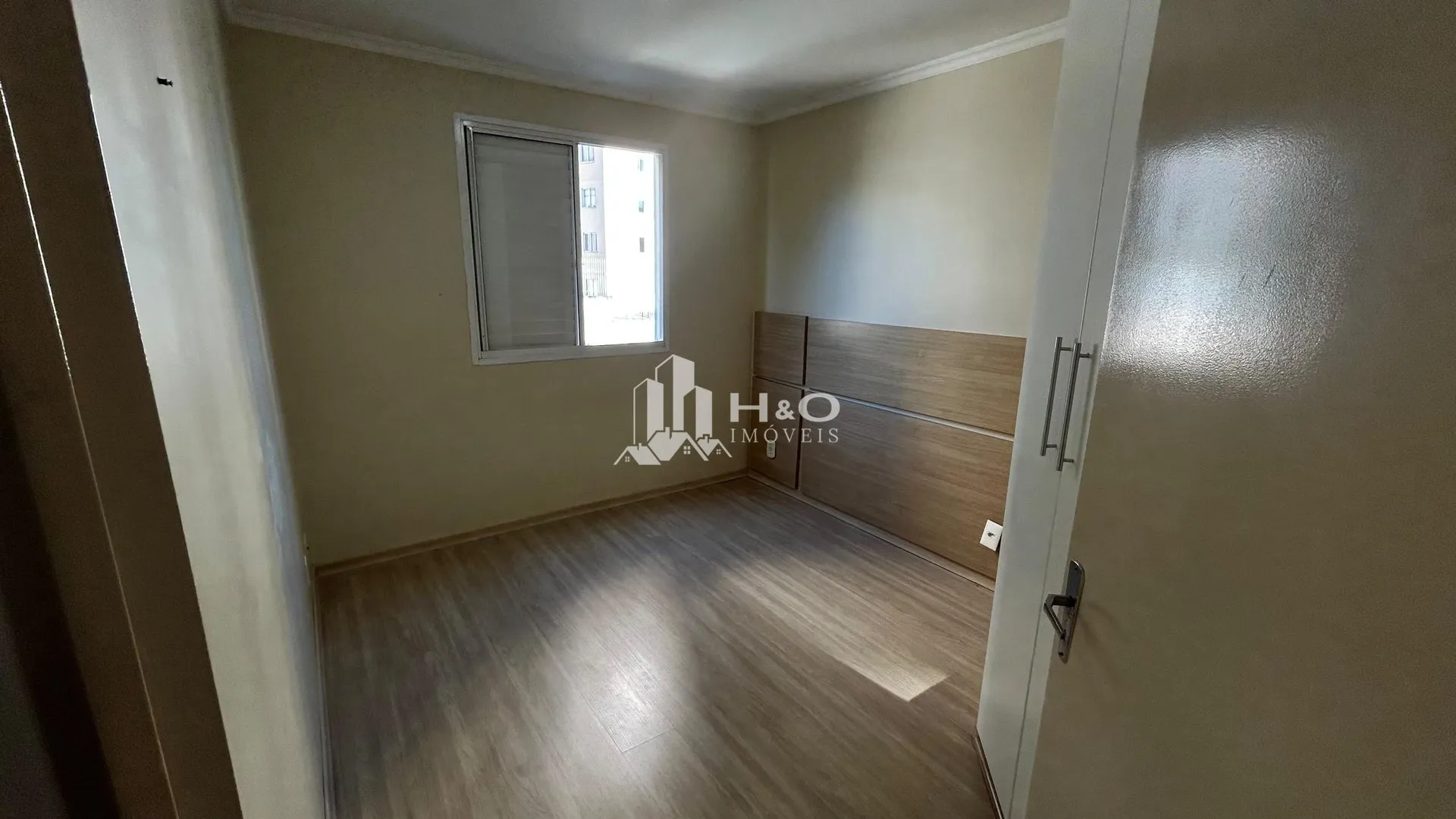 Imagem Apartamento 2 Dormitórios com Planejados e Sacada à Venda na Cidade Líder