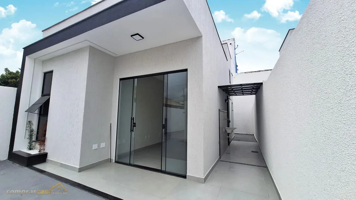 Imagem Casa para Venda em Cabo Frio / RJ no bairro Vila do Peró