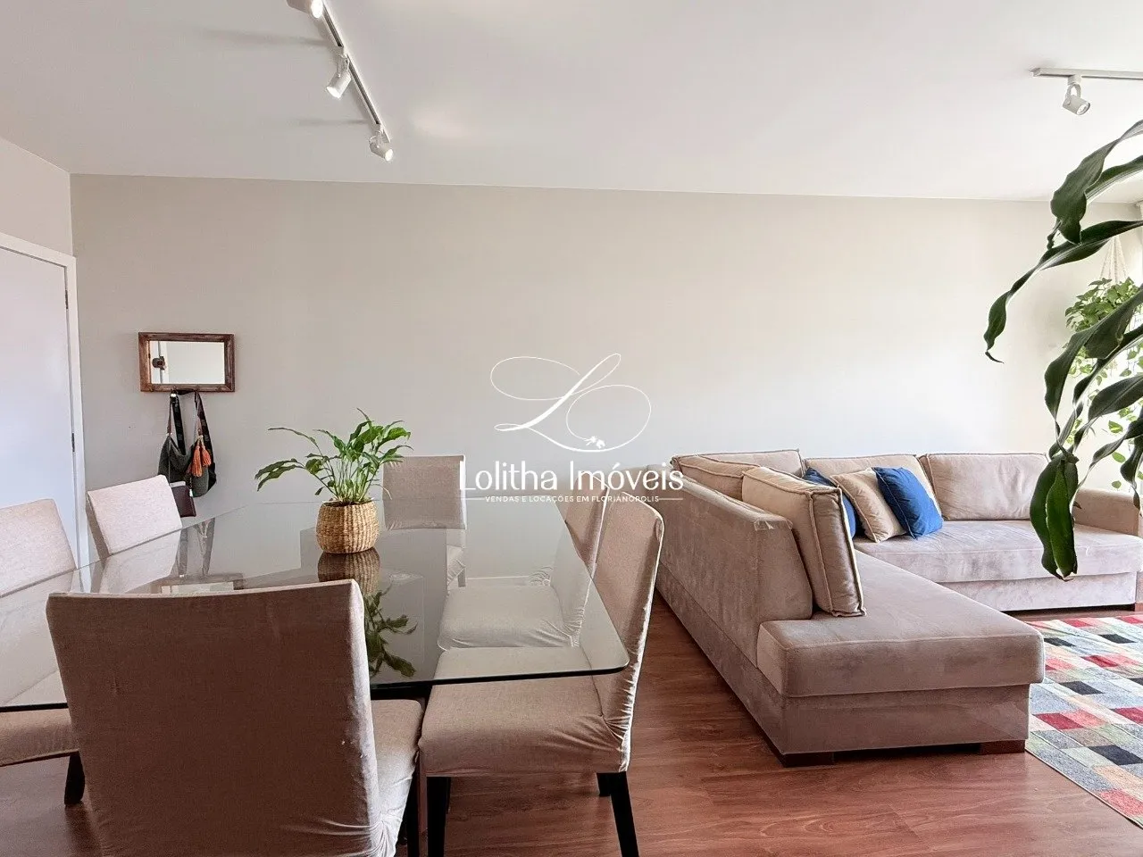 Imagem APARTAMENTO DE 120M² COM 3 DORMITÓRIOS À VENDA EM COQUEIROS - FLORIANÓPOLIS/SC