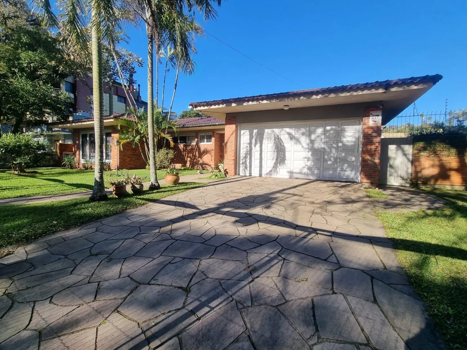 Imagem Casa Térrea em Ipanema com Terreno de 1064 Metros