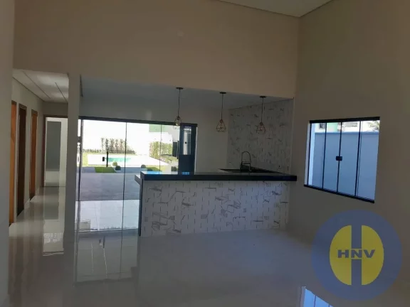 Imagem Vendo casa com piscina em Itaipuaçu