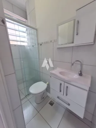 Imagem Apartamento 02 dormitórios -vaga demarcada - Quadra da Praia do Boqueirão/Santos