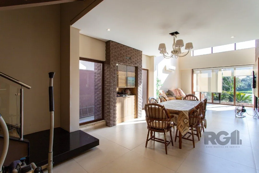 Imagem Casa de Condomínio em Terraville