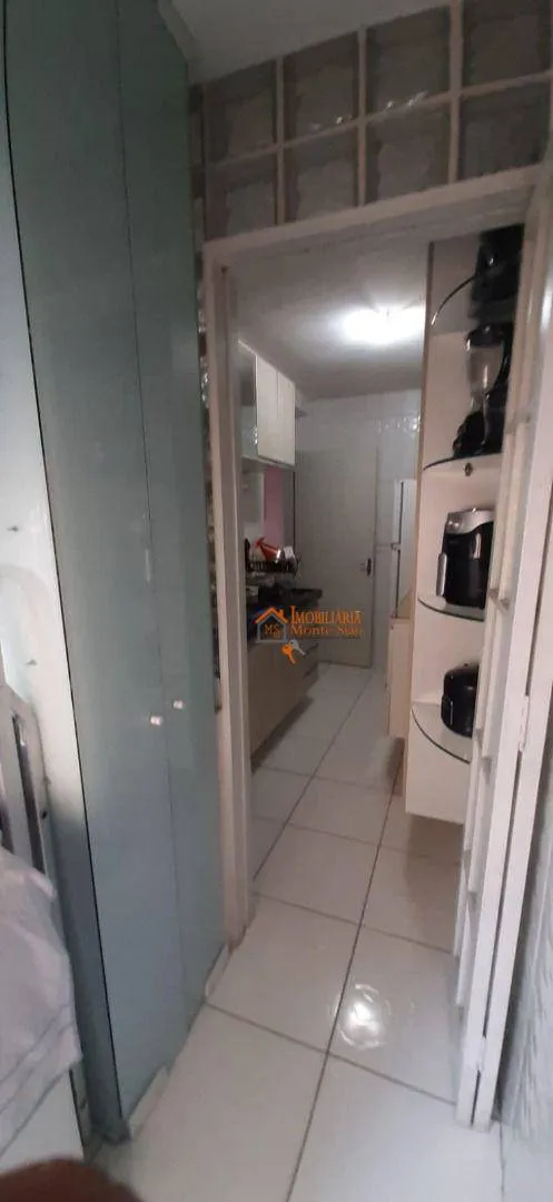 Imagem Apartamento com 2 dormitórios à venda, 52 m² por R$ 330.000,00 - Gopoúva - Guarulhos/SP