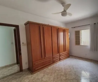 Imagem Casa à venda, 2 Vagas, 250M², Vila Suiça, Pindamonhangaba - SP