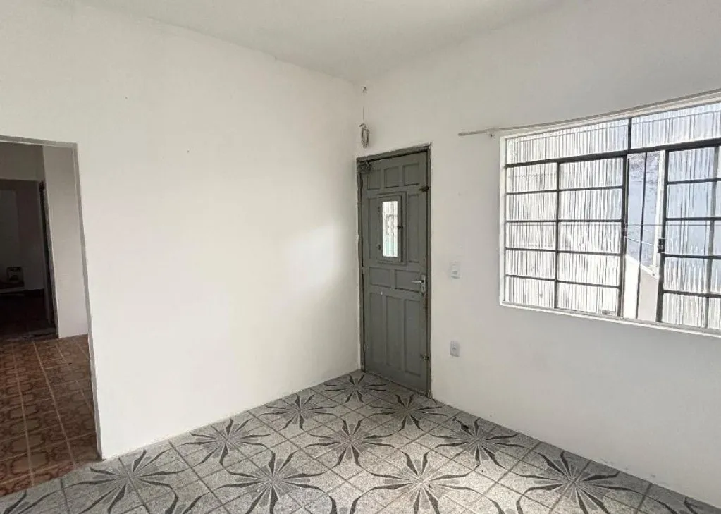 Imagem Maravilhosa casa à venda em Santo André-SP, Vila Luzita: 3 quartos, 1 suíte, 3 banheiros, 2 vagas de garagem, 230m²!